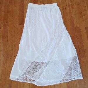 Sassy Doll Creations White Lace Gathered Pull-On Cotton Midi Skirt - size M